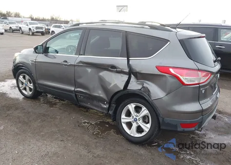 2013 Ford Escape Se z USA, uszkodzony, nr VIN 1FMCU9G90DUD08788